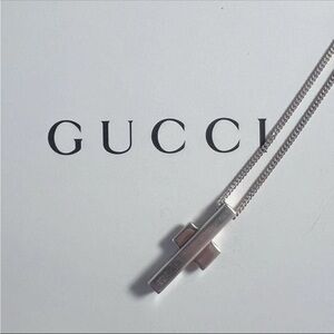 Gucci Silver Pendant Necklace unisex